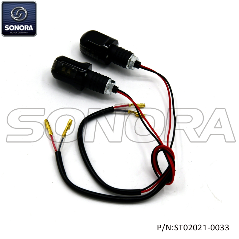 LED WINKER LAMP (CE) UNIVERSAL TYPE SMOKE LENS, BLACK BASE LÁMPARA LED WINKER (CE) LENTE HUMO TIPO UNIVERSAL, BASE NEGRA