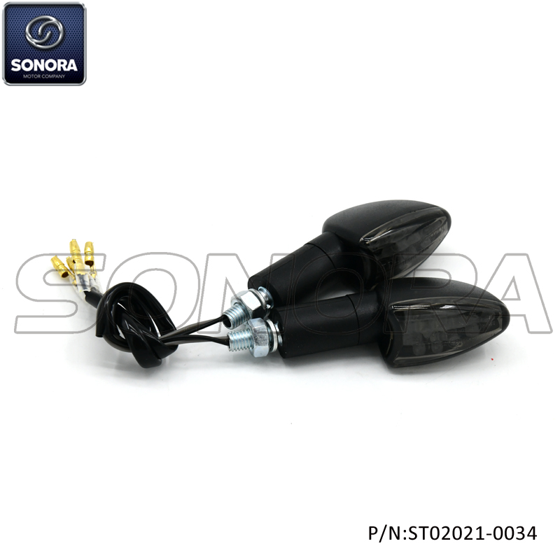 LED WINKER LAMP UNIVERSAL TYPE Black Base LAMPARA LED WINKER TIPO UNIVERSAL Base Negra