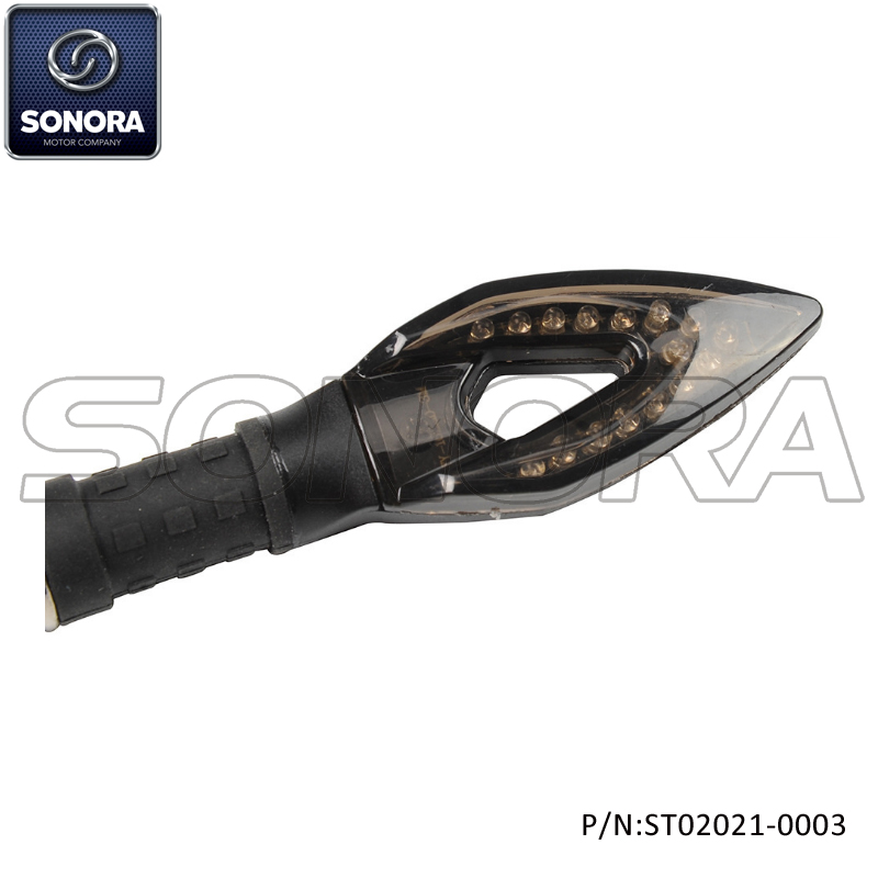 ST02021-0003 Streamline Sequential LED winker with amber light type D (4) ST02021-0003 Luz intermitente LED secuencial Streamline con luz ámbar tipo D (4)