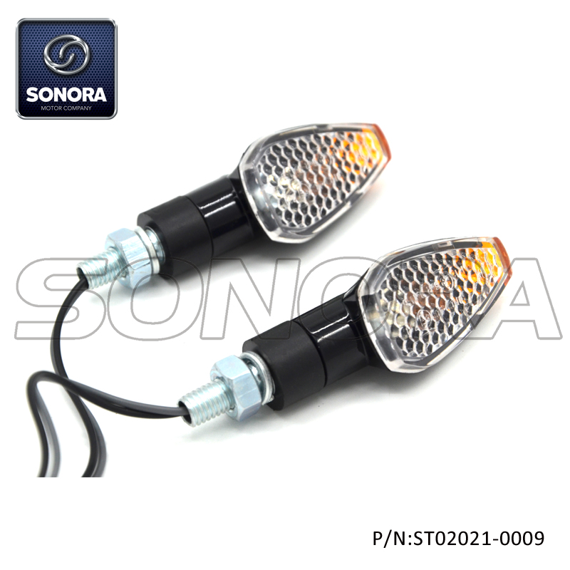 ST02021-0009 Plastic Shell, Bulb E-mark Bulb Light (1) ST02021-0009 Carcasa de plástico, bombilla Luz de bombilla con marca E (1)
