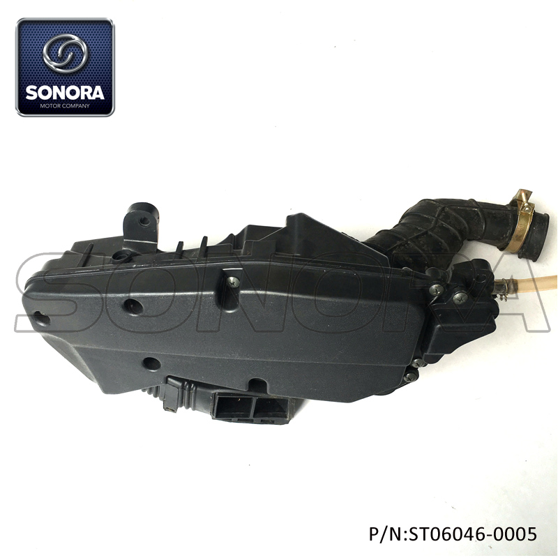 ST06046-0005 BAOTIAN BT125T-12E Air filter (1) ST06046-0005 BAOTIAN BT125T-12E Filtro de aire (1)