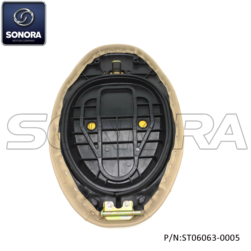 ST06063-0005 BAOTIAN SPARE PART BT49QT-11 white seat (2) ST06063-0005 REPUESTO BAOTIAN BT49QT-11 Asiento blanco (2)