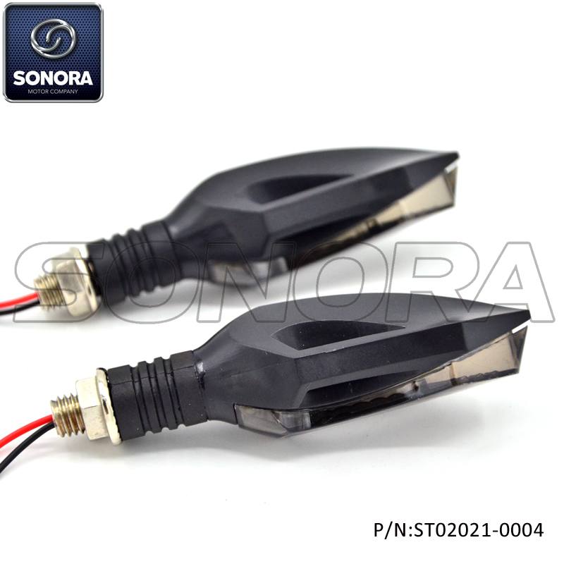 ST02021-0004 Luz intermitente LED secuencial Streamline con luz &aacute;mbar tipo E (4)