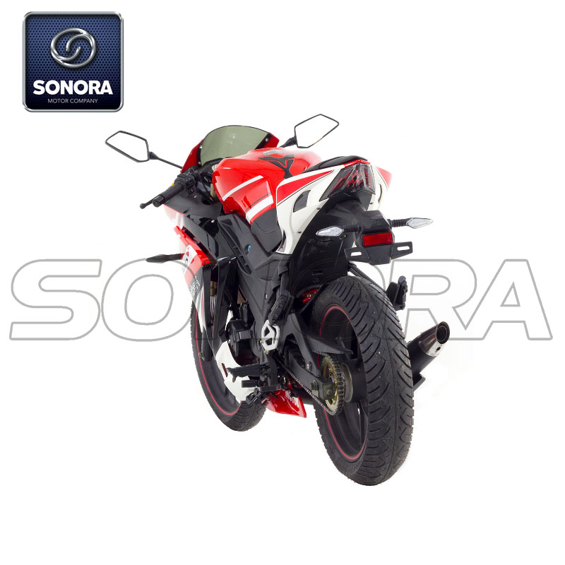 GALER&Iacute;A HAWK 125 (8)