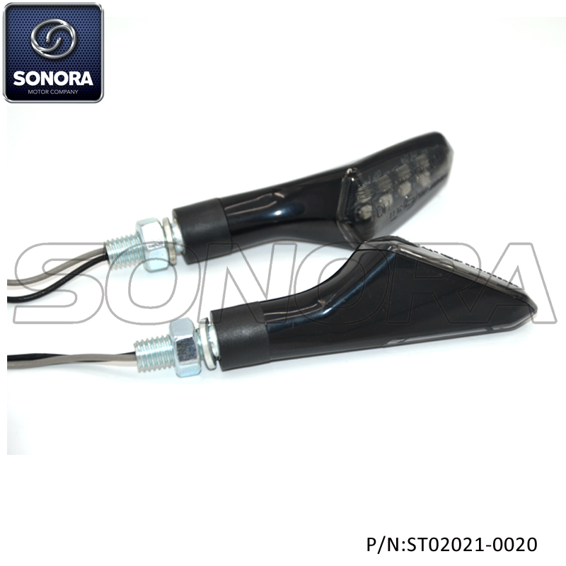 ST02021-0020 Frontal 8, SMD, Posterior 2 SMD, Luz &aacute;mbar, PCB negro, Lente ahumada, Soldadura ultras&oacute;nica, LED E-mark