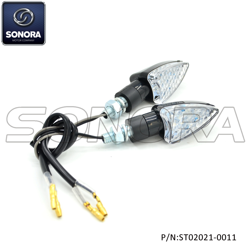 ST02021-0011 Carcasa de pl&aacute;stico, luz LED con marca E de 25 LED (5)