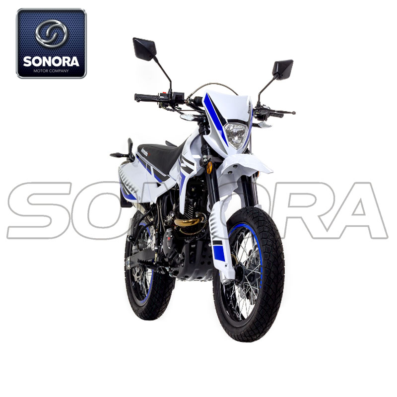 GALER&Iacute;A ADRENALINE 125 EFI (12)