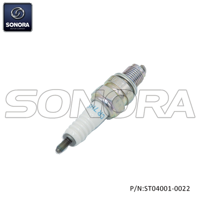CR7HSA SPARK PLUG (P/N:ST04001-0022 ) Top Quality