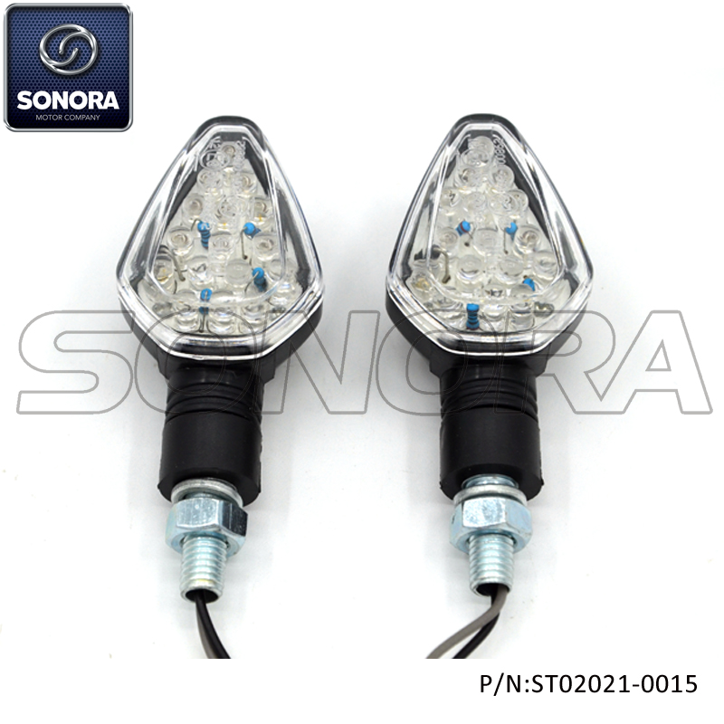 ST02021-0015 Carcasa de pl&aacute;stico, luz LED de 16 LED con marca E (1)